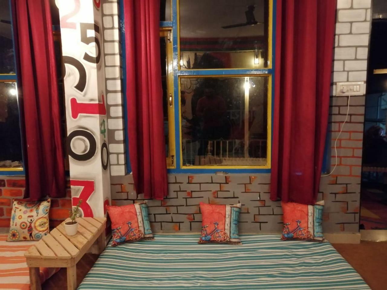 La Vaca India Mcleodganj Hostel McLeod Ganj Exterior photo